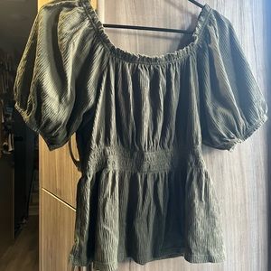 Green Old Navy Top